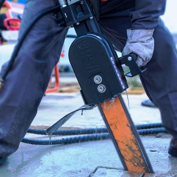 Цепная пила FLOW WPS15